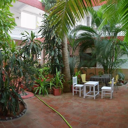Daphne Hotel Махабалипурам Экстерьер фото